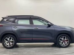 Kia Seltos GTX Plus 1.4 - 2023 - Petrol - Manual - 3